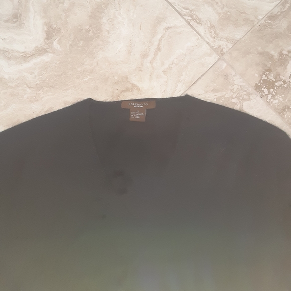 100% Pure Cashmere Two-Ply V-Neck Sweater By Esperanto, Gently Pre-Worn - Picture 2 of 9